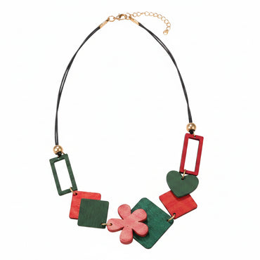Collier Bohème Nature – Pendentif cœur bois & fleur ethnique