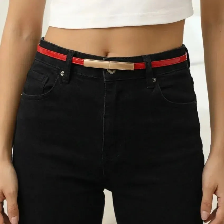 Ceinture Fine de Luxe Femme - Boucle Métal Doré Élégante