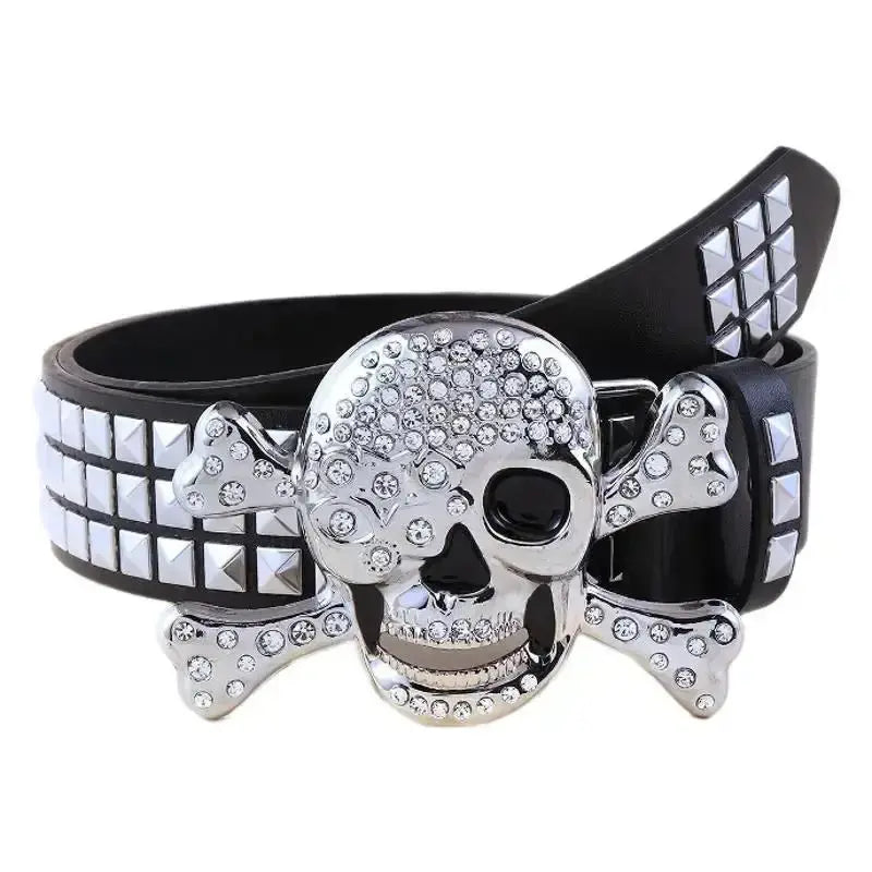 Ceinture à boucle tête de mort argentée pour femme