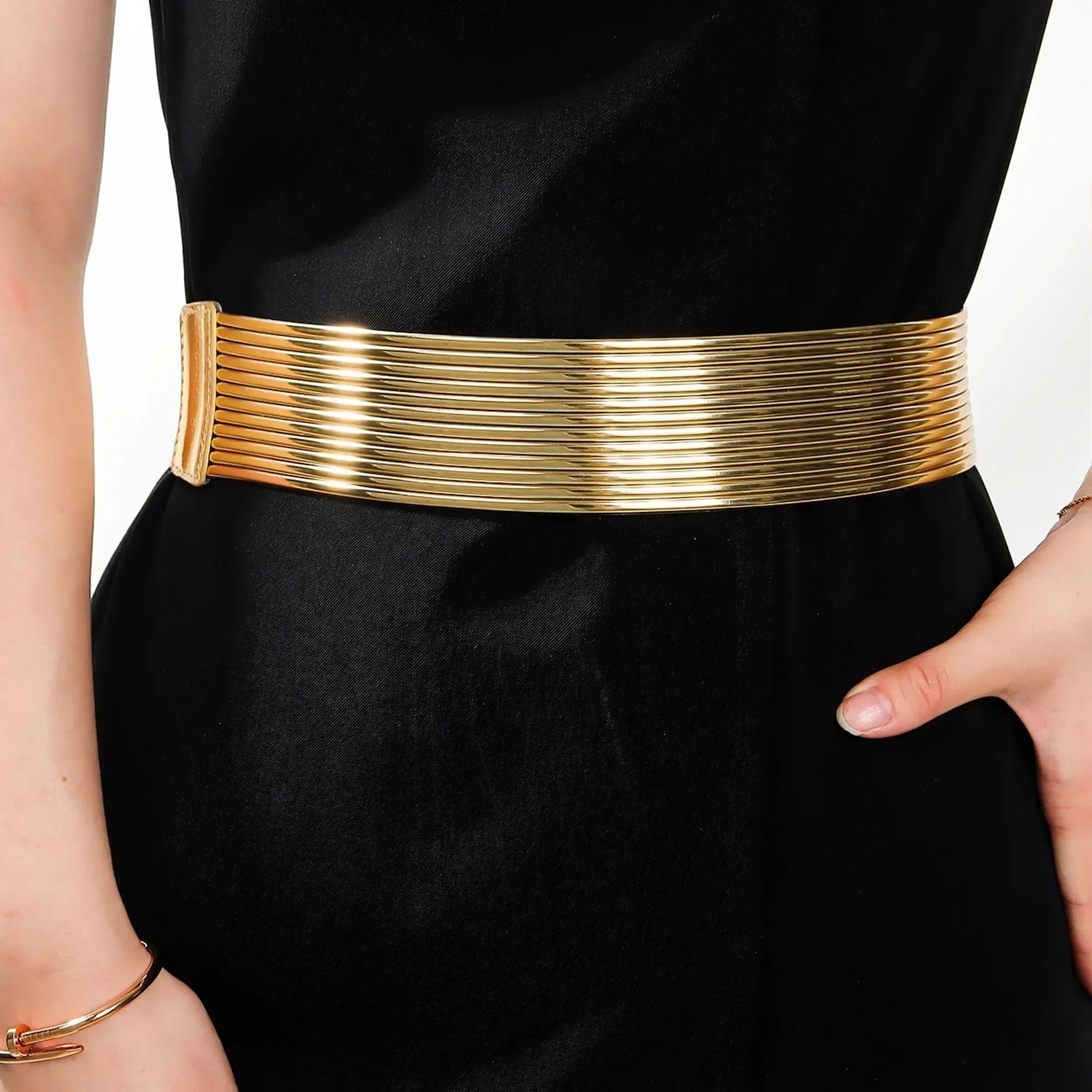 Ceinture en métal brillant pour femme