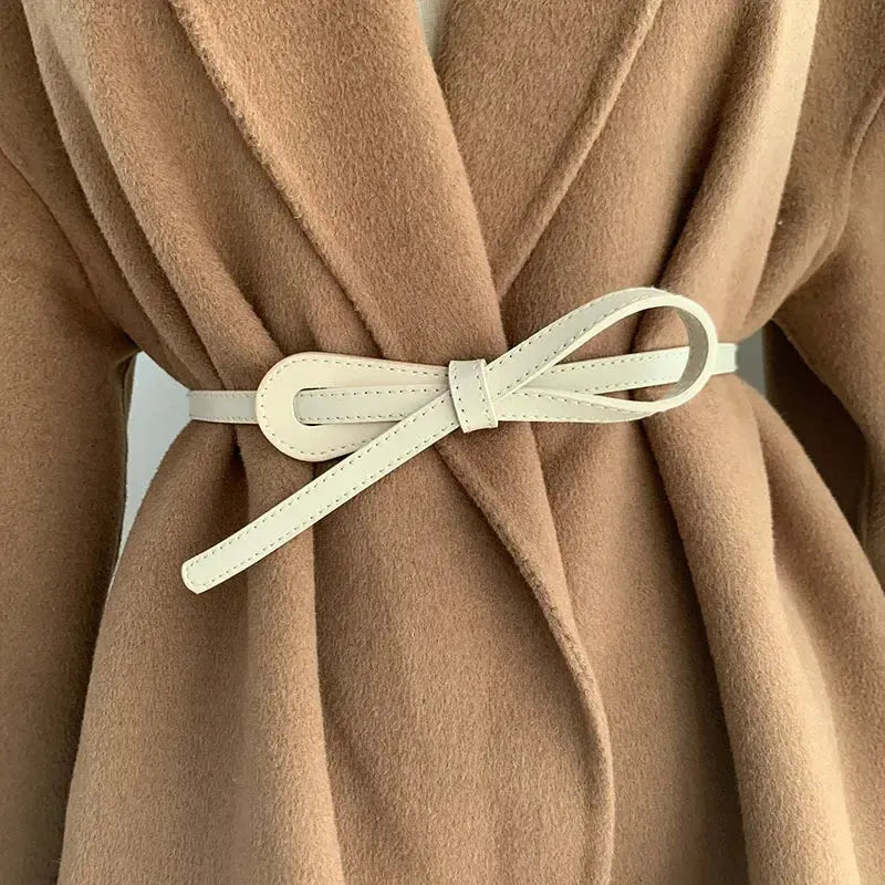 Ceinture fine en cuir pour femme avec nœud à nouer