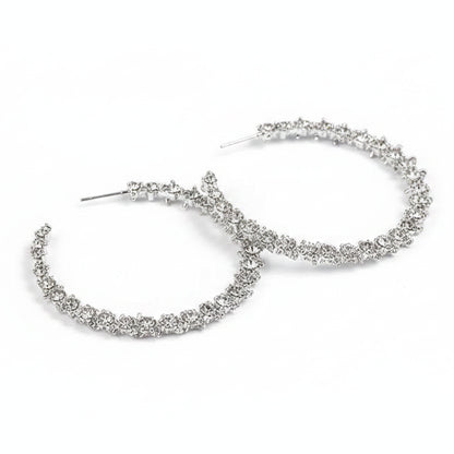 Boucles d’oreilles créoles Glam Circle – Strass grand cercle