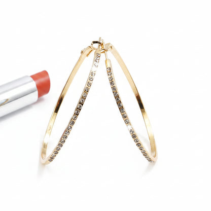 Boucles d’oreilles créoles Glam Circle – Strass grand cercle