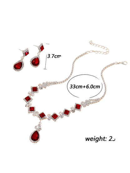 Ensemble Bijoux Élégance – Collier & Boucles 3 pièces