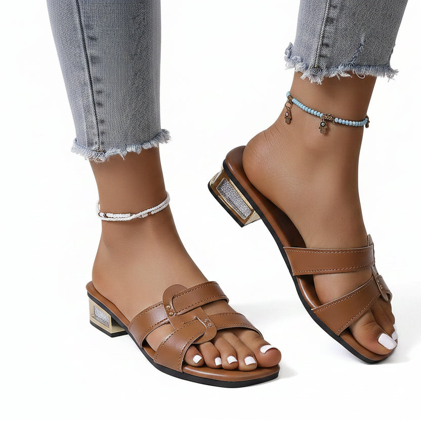 Sandales à talon épais et bout carré à brides croisées, Printemps/Été