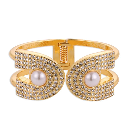 Bracelet Manchette Luxe – Métal doré & perles