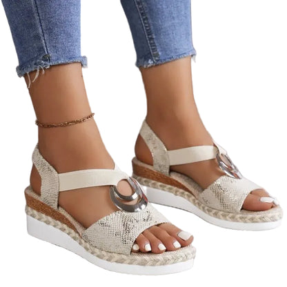 Sandales compensées à imprimé serpent pour femme – Élégantes et tendance