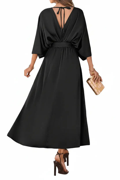 Robe Aura Chic – Coupe Ample Taille Haute Col V