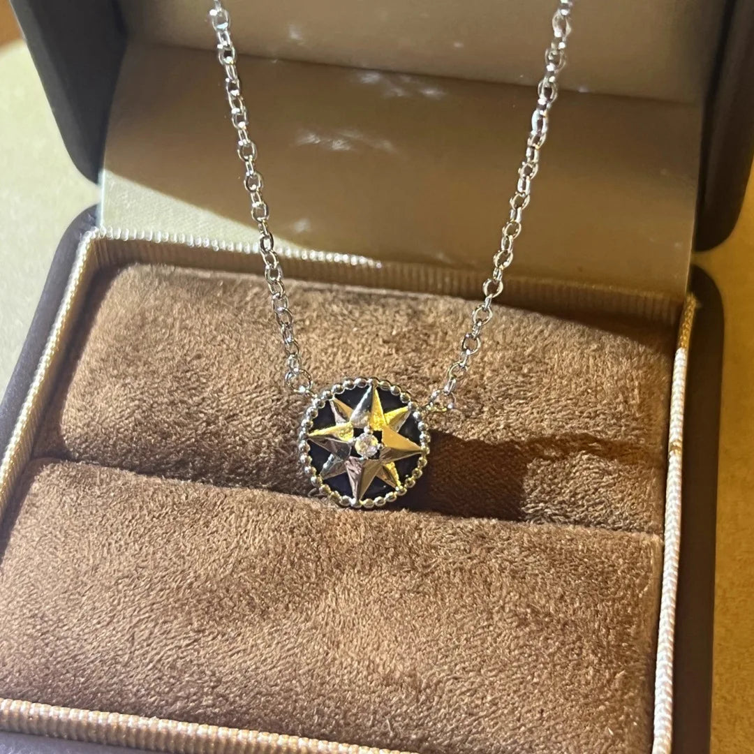 Collier Élégance Noire – Pendentif agate noire plaqué or 18K