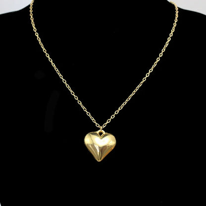 Collier pendentif cœur en métal plaqué or pour femme