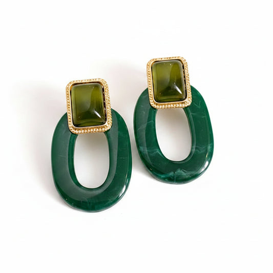 Boucles d’oreilles résine – Carrées creuses pour femme